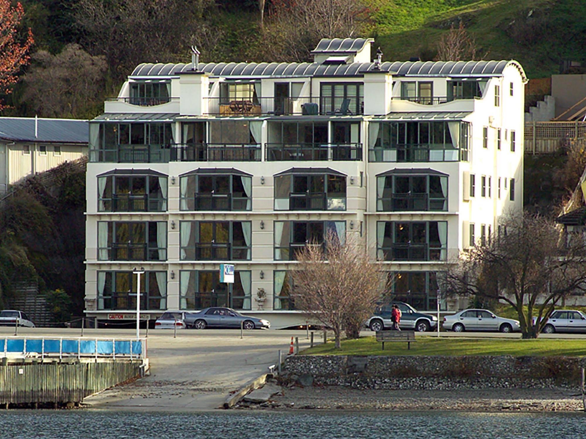 The Waterfront Apart otel Queenstown Dış mekan fotoğraf